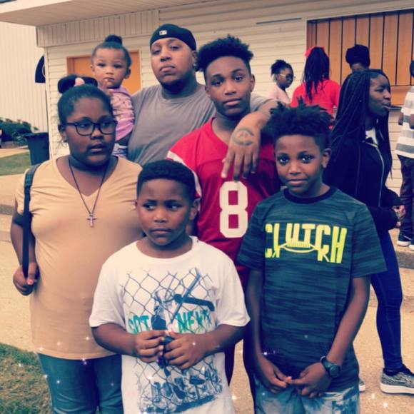 Meet your Posher, Cedric - Picture 1 of 1